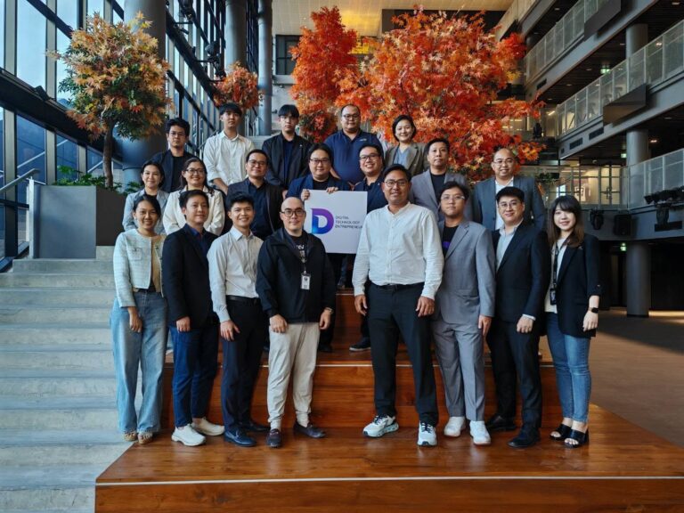 DTE Members Visit depa to Explore Digital Service Catalog Benefits